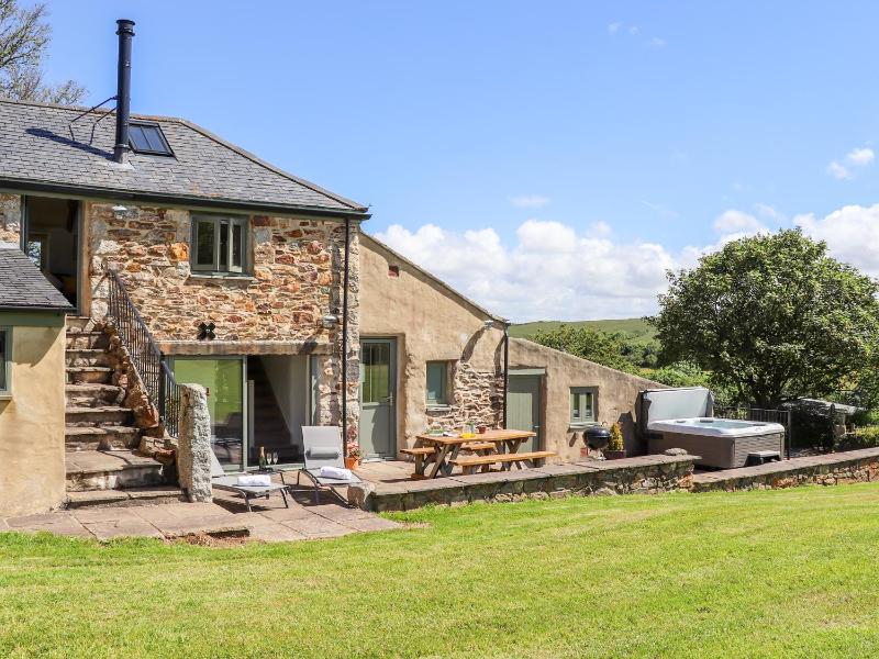 Sunbury Barn - image 14