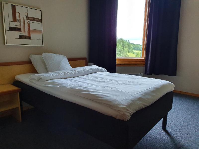 Single Room with View image 2