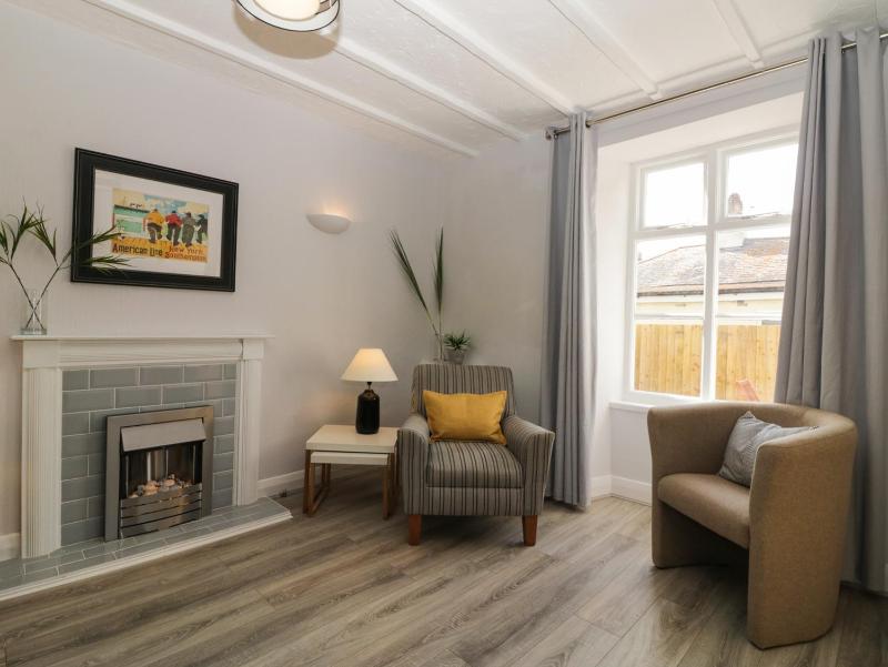 Harbourside Cottage - image 21