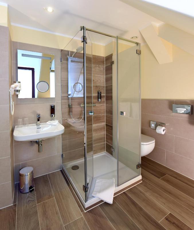Apartment image 3