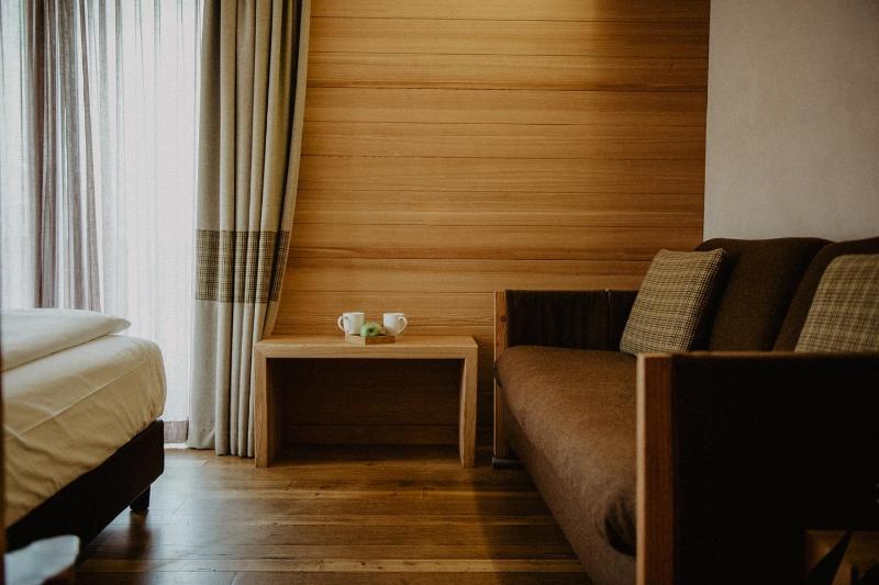 Superior Double or Twin Room with Mountain View image 3
