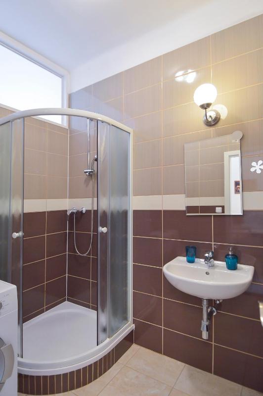 Modern Apartment Navrátilova II - image 14