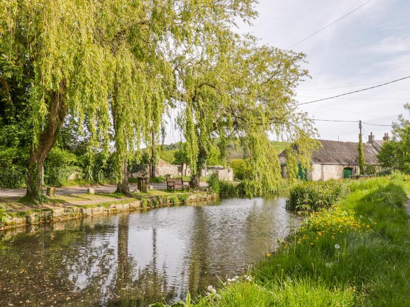 Duck Cottage - image 44