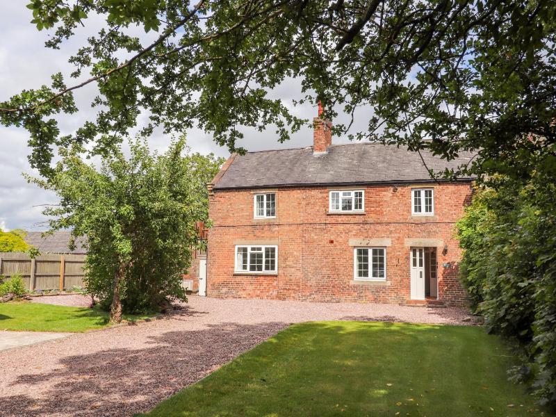 Well House Farm Flat 2 - image 14