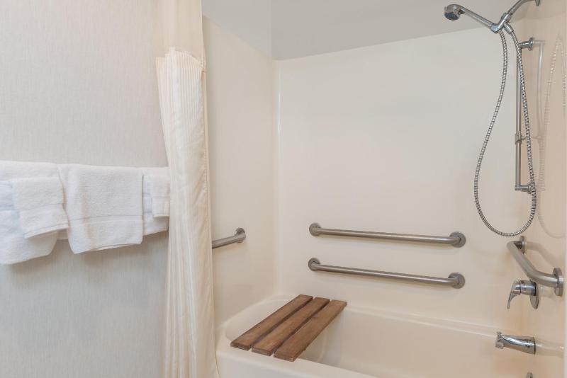 King Room - Disability Access/Non-Smoking image 3