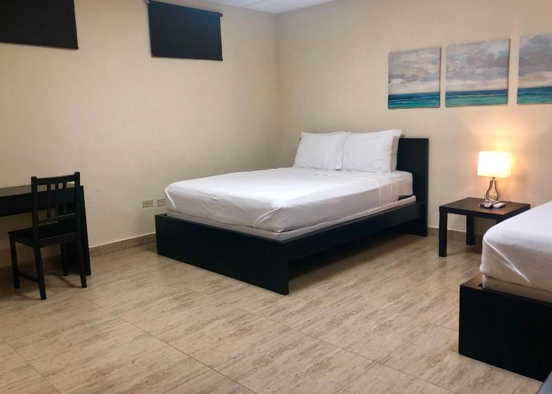 Standard Double Room with Two Double Beds image 3