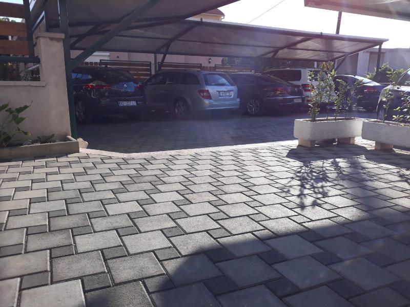 Apartmani Diana - image 2