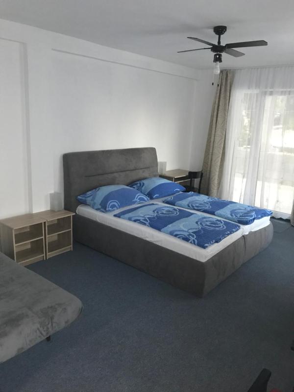 Triple Room with Extra Bed image 4