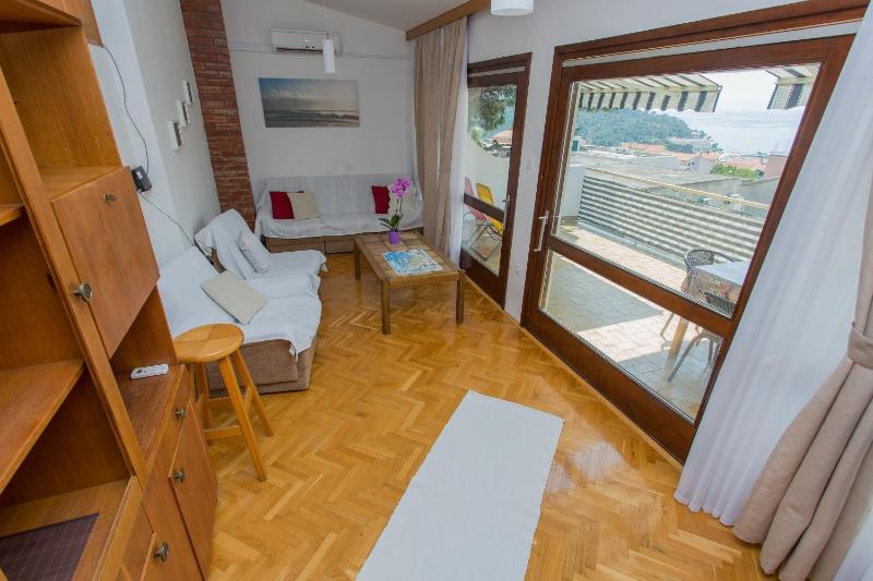 Apartments Pinery - image 6