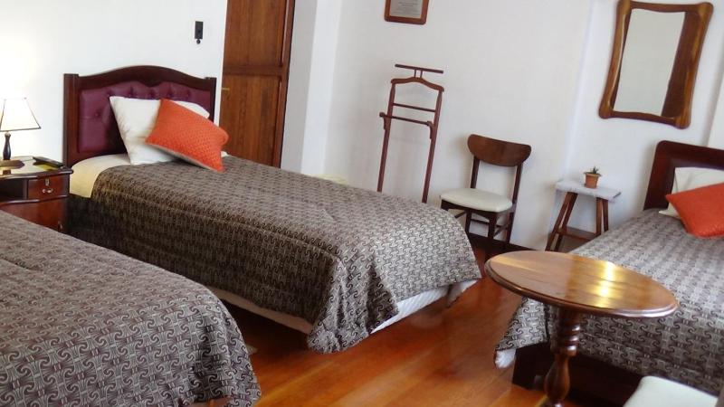 Deluxe Triple Room image 1