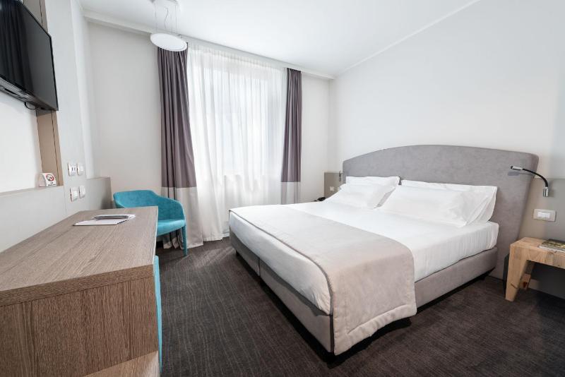 Comfort Double or Twin Room image 2