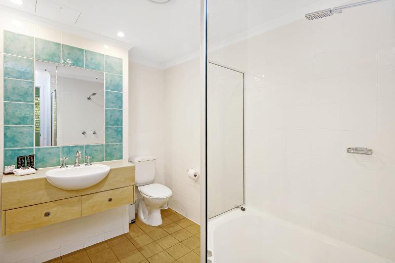 Mantra PortSea Port Douglas - image 33