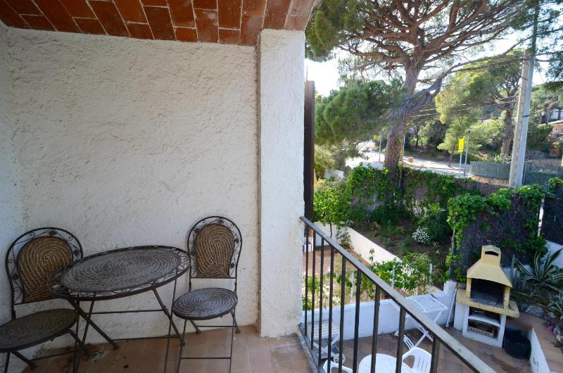 Three-Bedroom House image 3