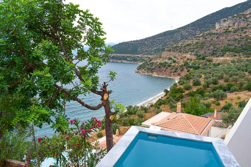 Romantic Villa with Plunge Pool image 3