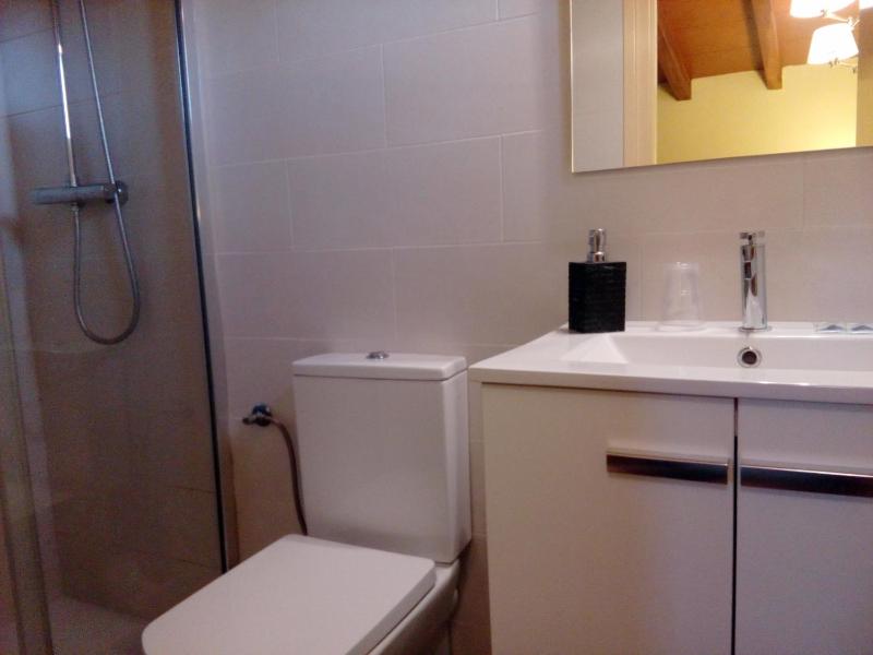 Double or Twin Room with Balcony image 2