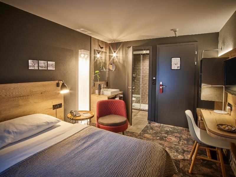 Superior Single Room image 4