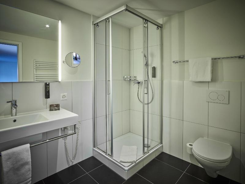 Deluxe Single Room image 3
