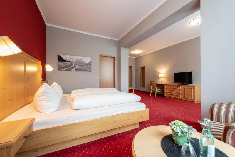 Junior Suite image 4