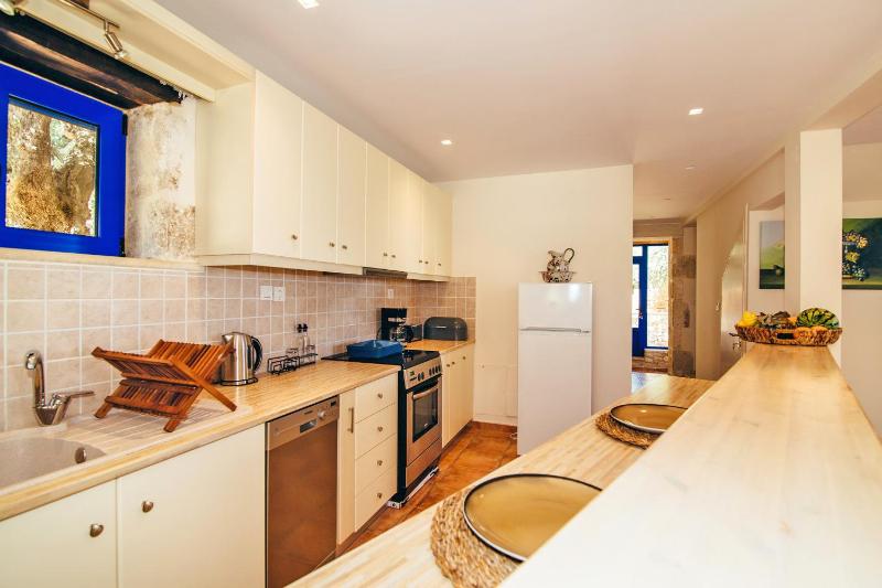 Three-Bedroom Villa image 2