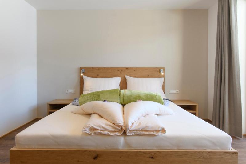 Double Room with Balcony image 1