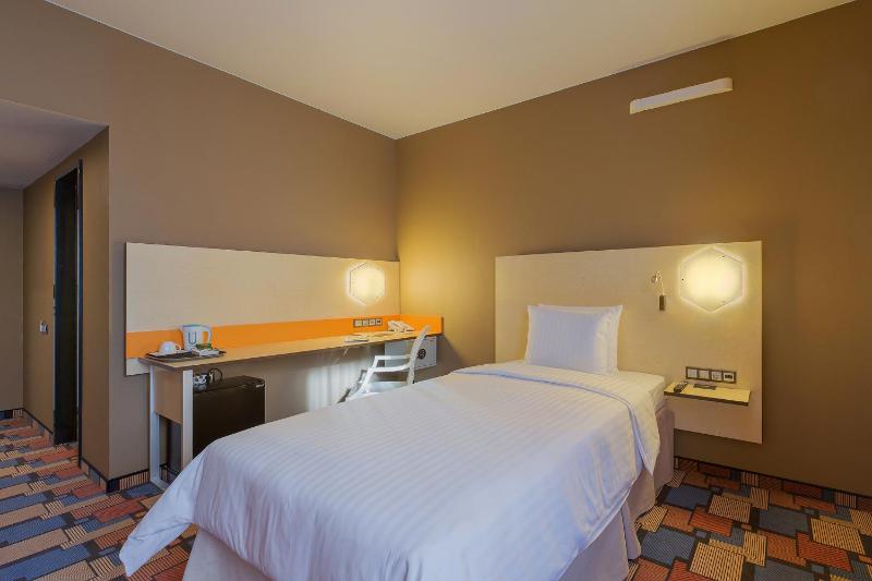 Economy Single Room image 2