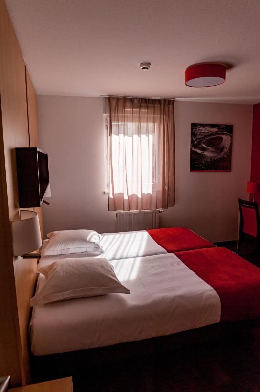 Apparthotel Privilodges Carré de Jaude - image 49