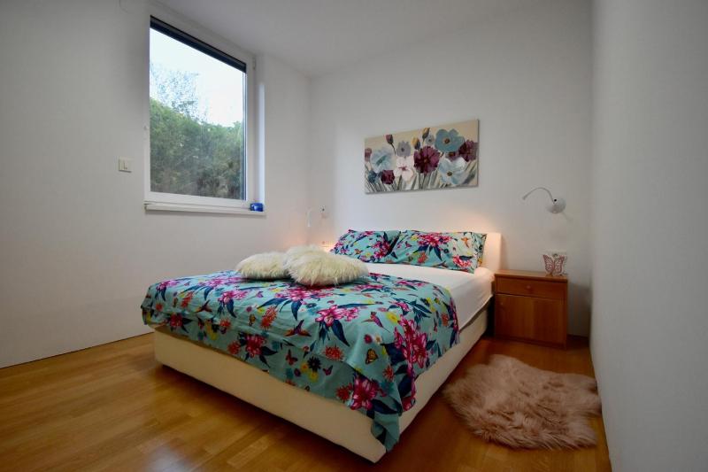 Amazing luxury apartment 200 m from the beach - image 33