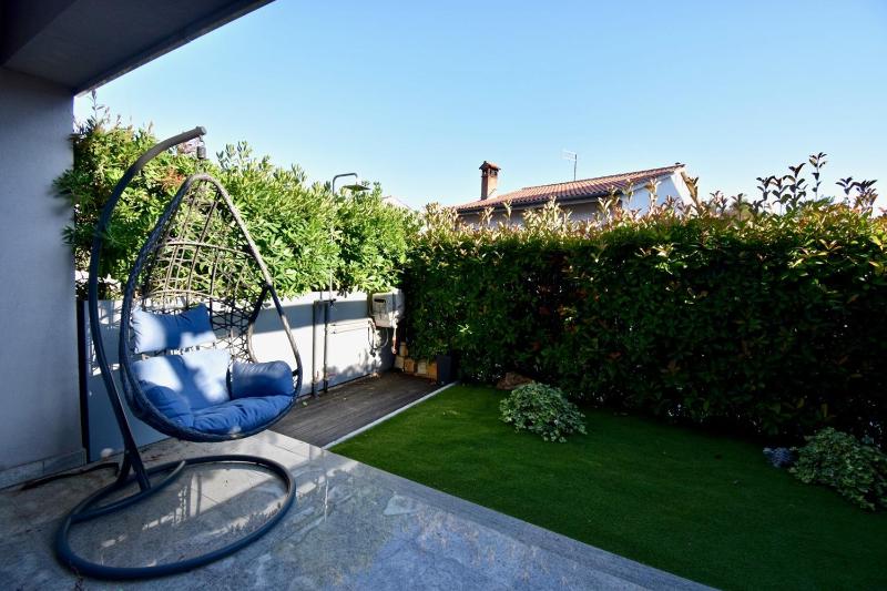 Amazing luxury apartment 200 m from the beach - image 24