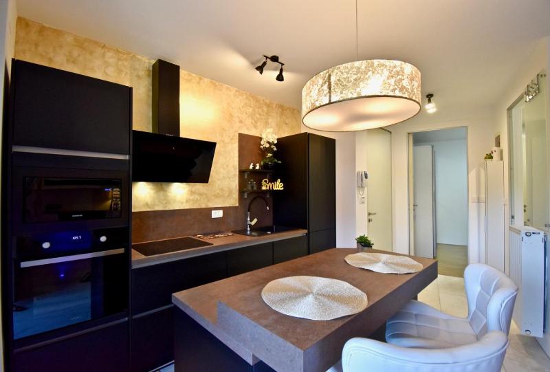 Amazing luxury apartment 200 m from the beach - image 14