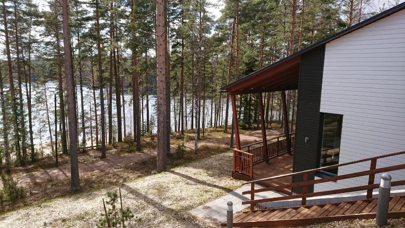 Beach Side Two-Bedroom Villa Apartment with Sauna - Spa access included image 2