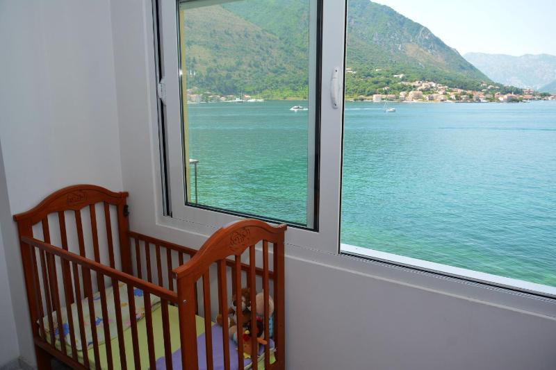 Duplex Three-Bedroom Apartment with Balcony and Sea View image 4