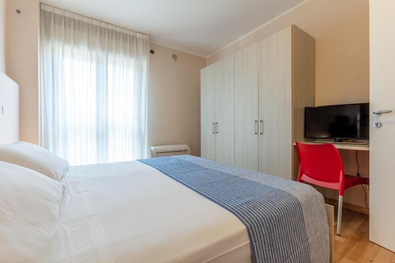 Standard Double Room image 1