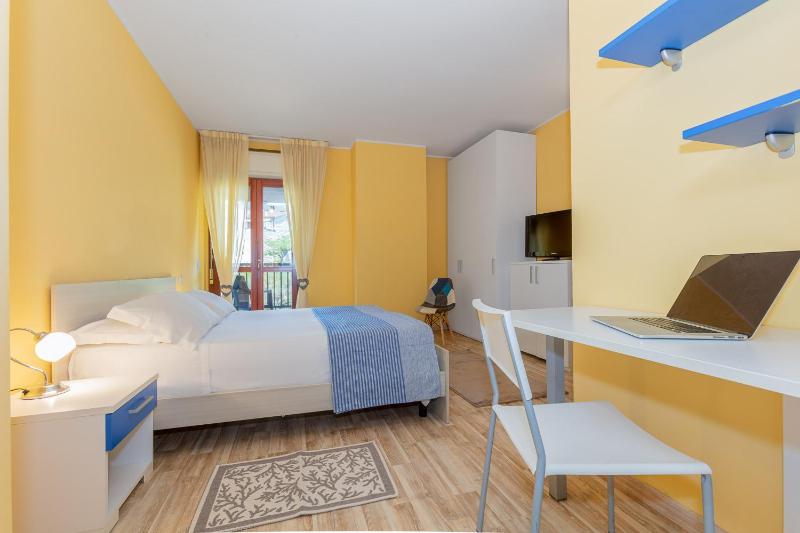 Apartment with Balcony image 3