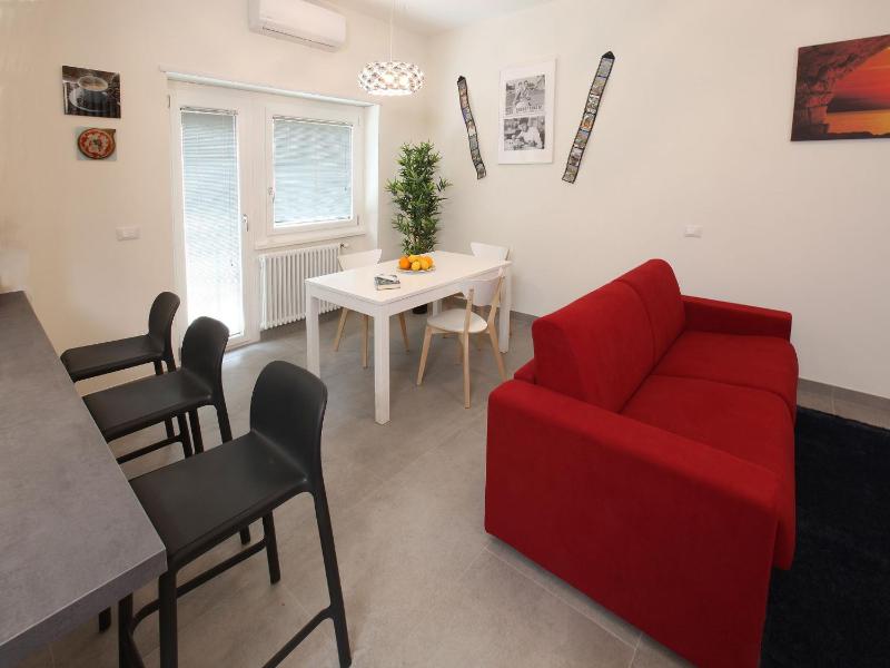 Standard Apartment image 4