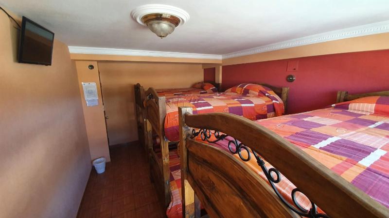 Bolivian Heights Hostel - image 14