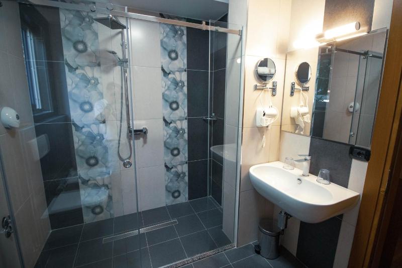 Junior Suite image 1