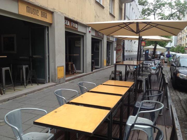 Studio Apartment image 4