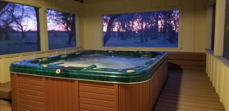 Olive Cabin - image 23