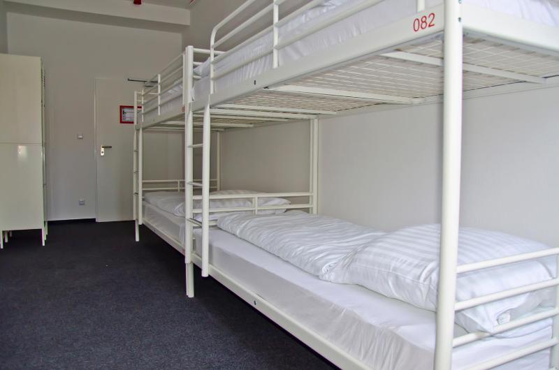 Bed in 4-Bed Dormitory Room image 3