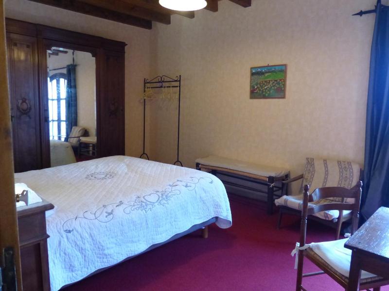 Quadruple Room with Shower image 2