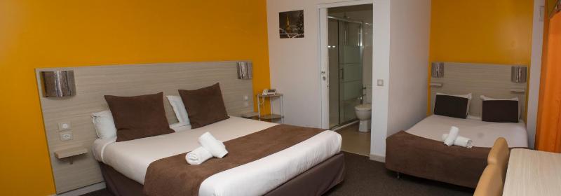 Triple Room image 3