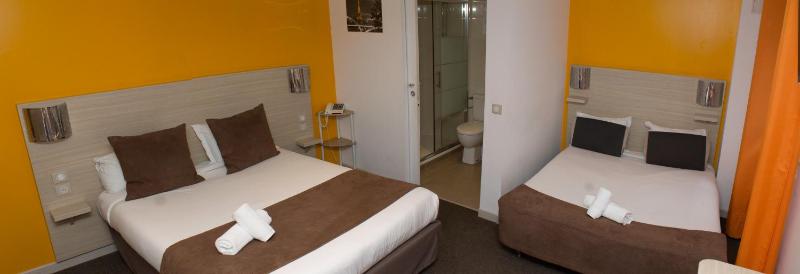 Triple Room image 4