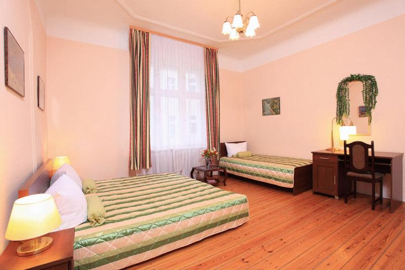 Comfort Quadruple Room image 4