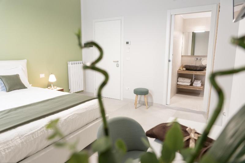Superior Double Room image 2