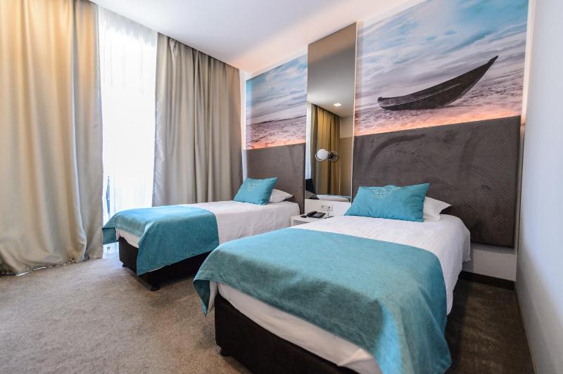 Mirage Medspa Hotel - image 23