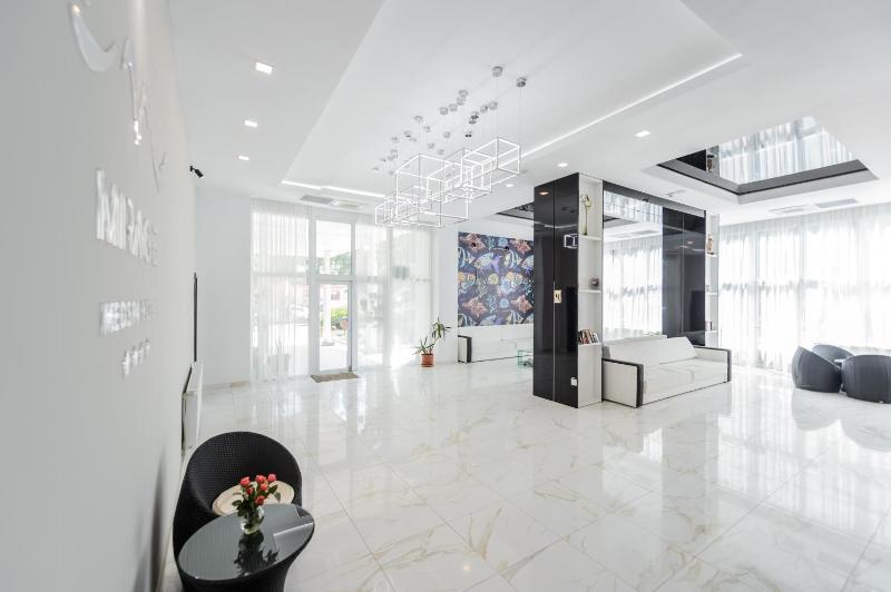 Mirage Medspa Hotel - image 12