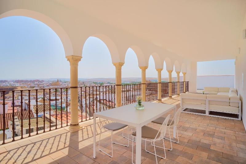 Apartment with Terrace image 1