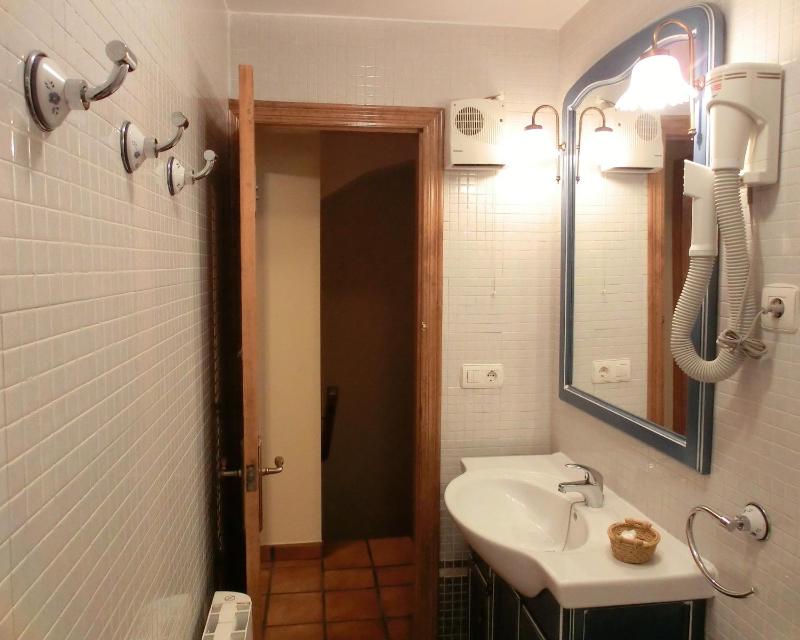 Two-Bedroom Holiday Home image 4