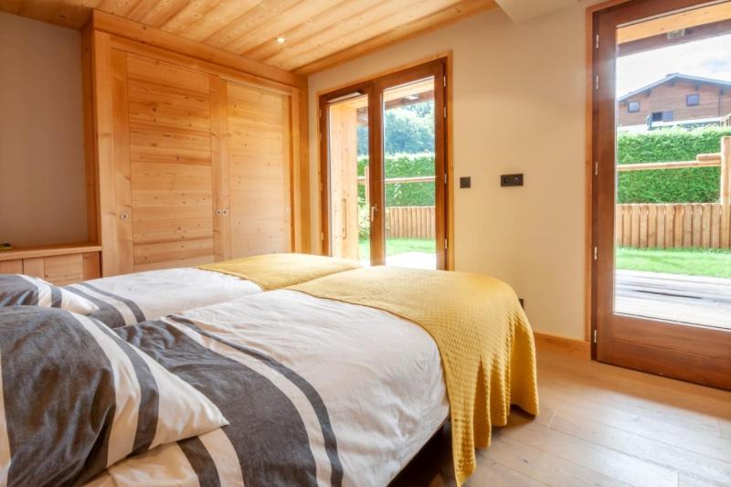 Four-Bedroom Apartment image 3