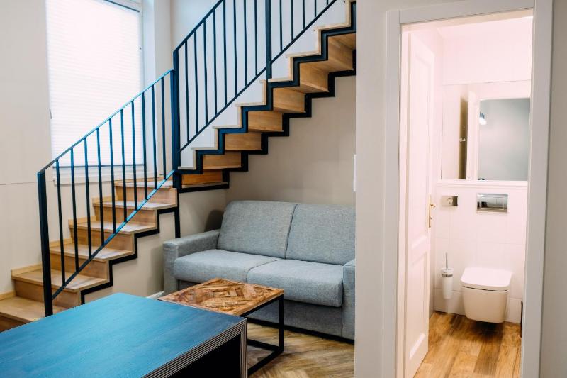 One-Bedroom Premium Apartment image 3